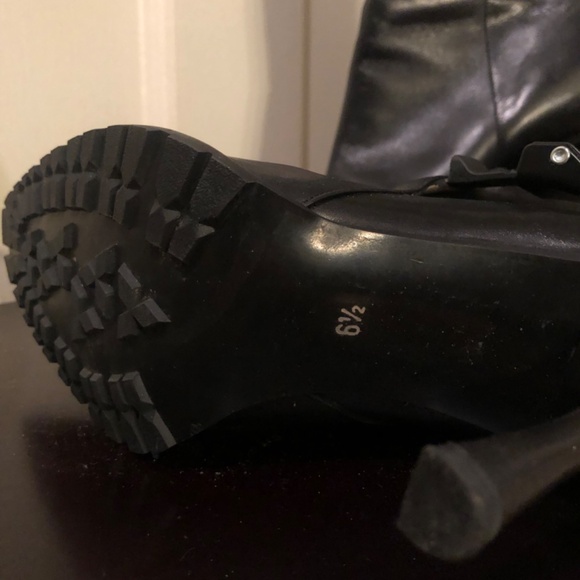 Michael Kors Booties - Picture 2 of 8